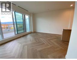 Primary Bedroom - 3340 Lakeshore Road Unit 519, Kelowna, BC V1W0H6 Photo 5