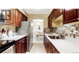 Primary Bedroom - 303 1597 Midgard Ave, Saanich, BC V8P2Y2 Photo 2