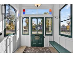 Primary Bedroom - 84 Wellington Street E, Barrie, ON L4M3K9 Photo 2