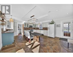 Dining room - 84 Wellington Street E, Barrie, ON L4M3K9 Photo 4