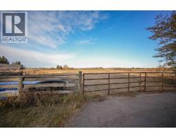 39440 C E Trail, Blackfalds, AB T0M0J0 Photo 2