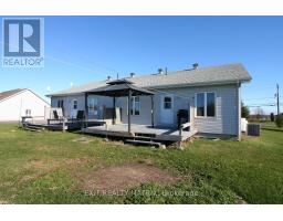 3532 3534 Front Road, East Hawkesbury, ON K6A2R2 Photo 2