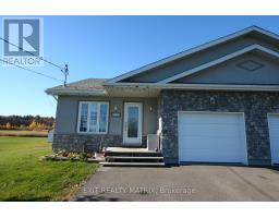 3532 3534 Front Road, East Hawkesbury, ON K6A2R2 Photo 3