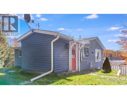 Family room - 14 Franklin Street, Curve Lake First Nation 35, ON K0L1R0 Photo 4