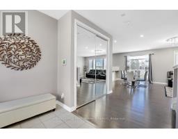 Bathroom - 336 Lamarche Avenue, Ottawa, ON K1C1T1 Photo 4