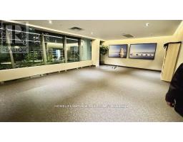 Living room - 512 38 Honeycrisp Crescent N, Vaughan, ON L4K0M8 Photo 5