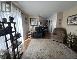 Bathroom - 13 Falcon Dr, Manitouwadge, ON P0T2C0 Photo 4