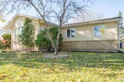 Bedroom - 54 Principale Street, La Broquerie, MB R3X1C7 Photo 3