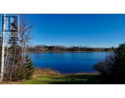 Bedroom 2 - 93 Ontario Street, Timiskaming, ON P0J1G0 Photo 5