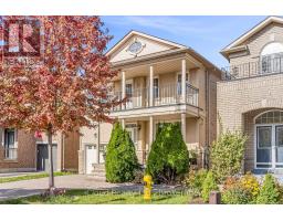 Bathroom - 18 Daiseyfield Crescent, Vaughan, ON L4H2T9 Photo 2