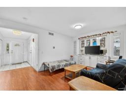 12079 84 A Avenue, Surrey, BC V3W0S7 Photo 4