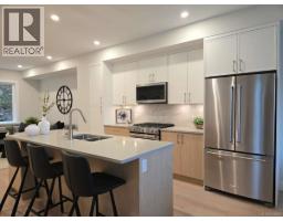 Bathroom - 493 Delora Dr, Colwood, BC V9C3B1 Photo 4