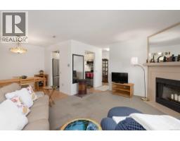 Bedroom - 204 2490 Bevan Ave, Sidney, BC V8L5C6 Photo 4