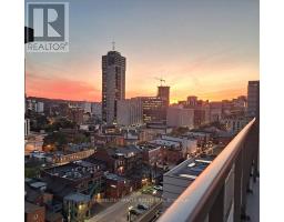 Bathroom - 1409 212 King William Street, Hamilton, ON L8N1B5 Photo 4