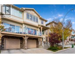 Living room - 160 Sunset Point, Cochrane, AB T4C0K9 Photo 2
