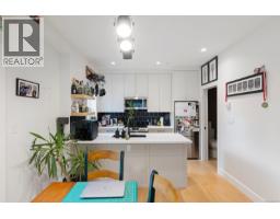 Bedroom - 6 937 Colville Rd, Esquimalt, BC V9A4P4 Photo 4