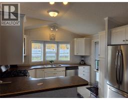 4pc Bathroom - 4354 Highway 3 Unit 77, Keremeos, BC V0X1N1 Photo 2