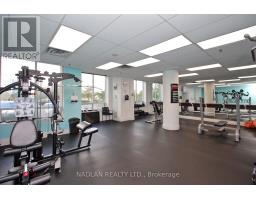 Kitchen - 615 39 Oneida Crescent, Richmond Hill, ON L4B4T9 Photo 2