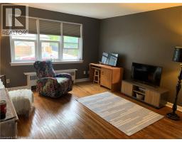 Living room - 1759 King Street E Unit 33, Hamilton, ON L8K1V6 Photo 3