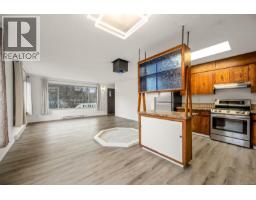 Family room - 390 Petersen Rd, Campbell River, BC V9W3H5 Photo 4