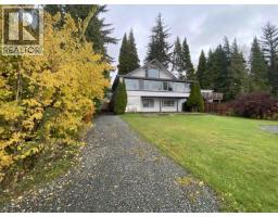 Kitchen - 4519 Beam Station Road, Terrace, BC V8G4Z7 Photo 3