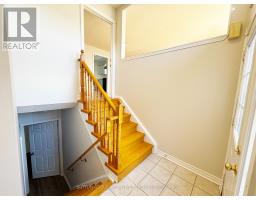 18 Forest Dale Drive, Barrie, ON L4M6M7 Photo 3