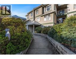 Living room - 111 3010 Washington Ave, Victoria, BC V9A1P6 Photo 4