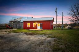 35078 Hazelridge Road, Cooks Creek, MB R5M0B3 Photo 4