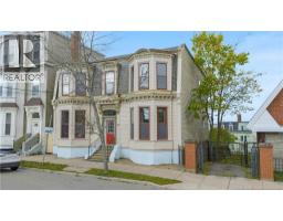 95 Coburg Street, Saint John, NB E2L3J8 Photo 2