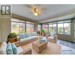 Dining room - 34 Topaz Street, Wasaga Beach, ON L9Z1X7 Photo 2