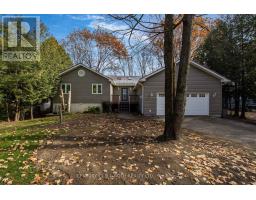 Living room - 7333 Davy Drive, Ramara, ON L0K2B0 Photo 5