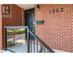 Living room - 1042 Harkness Avenue, Ottawa, ON K1V6P2 Photo 2