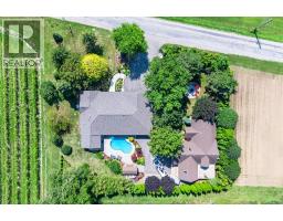 Primary Bedroom - 1568 Gore Road, Harrow, ON N0R1G0 Photo 2