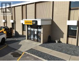 815 Cranbrook Street N, Cranbrook, BC V1C3S2 Photo 3