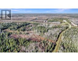 Dining room - 2027 Highway 11 W, Hearst, ON P0L1N0 Photo 5