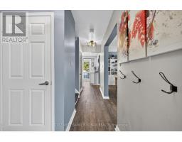 Bedroom 2 - 82 Oak Street, New Tecumseth, ON L9R1P3 Photo 5