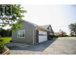 Living room - 61 Lockes Island Road, Lower Jordan Bay, NS B0T1W0 Photo 3
