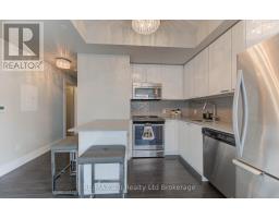 Bathroom - 415 155 St Leger Street, Kitchener, ON N2H0B9 Photo 5