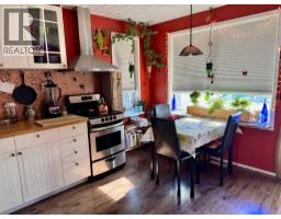 Laundry room - 8137 19 Avenue, Coleman, AB T0K0M0 Photo 4