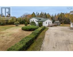 Living room - 1117 Highway 340, South Ohio, NS B5A5N2 Photo 2