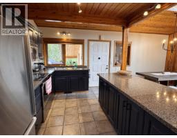 Bedroom 2 - 6796 Tatlayoko Road, Chilcotin, BC V0L1W0 Photo 5