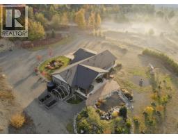 Bedroom - 1700 Warn Way, Qualicum Beach, BC V9K2S3 Photo 4