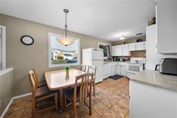 Bedroom - 232 Lilac Bay, Steinbach, MB R5G2C9 Photo 4