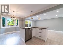 Bedroom - 1011 White Oak Drive Unit 2, Burlington, ON L7T2L3 Photo 4