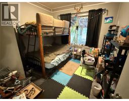 Living room - 5015 Erie Ross Spur Road, Salmo, BC V0G1L1 Photo 4