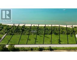 7011 Blue Coast Heights, Plymptonwyoming, ON N0N1E0 Photo 2