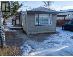 8 986 Range Road, Whitehorse,  Y1A4V1 Photo 4