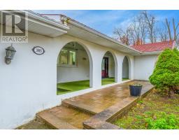 Family room - 3885 89 Highway, Innisfil, ON L0L1L0 Photo 4