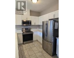 Bedroom 3 - A 2 439 Athlone Avenue E, Woodstock, ON N4S7V8 Photo 5