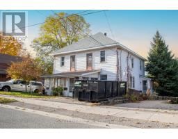 Living room - 644 Bay Street, Midland, ON L4R1L9 Photo 2